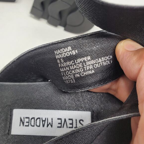 Steve Madden Black Chunky Platform Elastic Sandals 8.5 Monochriome Soft Grunge - Picture 7 of 7